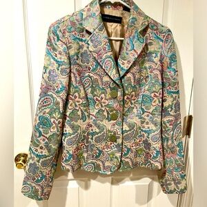 Dana Buchanan size 8 beautiful colored floral tapestry blazer
